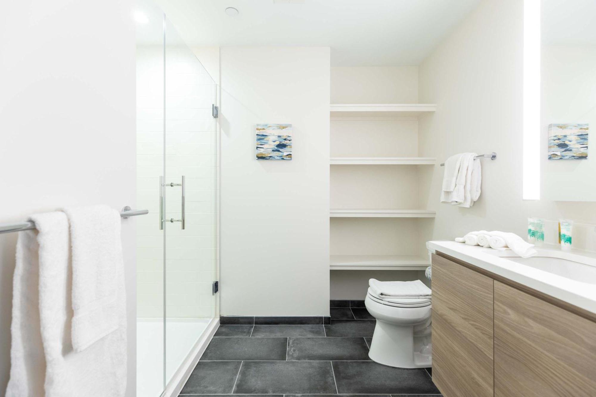 Entire Downtown Seaport - Alx-807