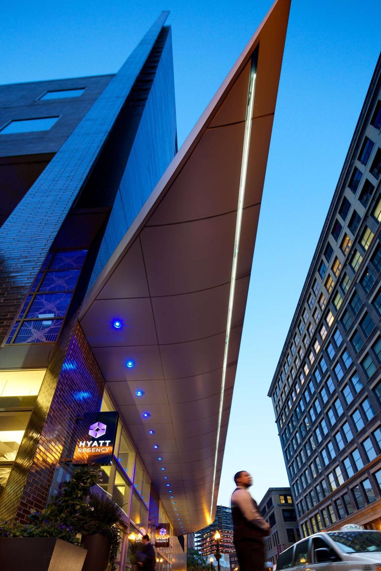 Hyatt Regency Hotel 4*