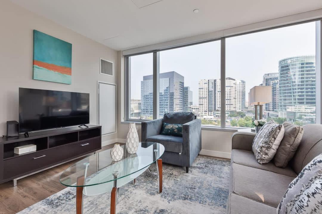 Apartment Private Seaport With Gym - Via-401 *