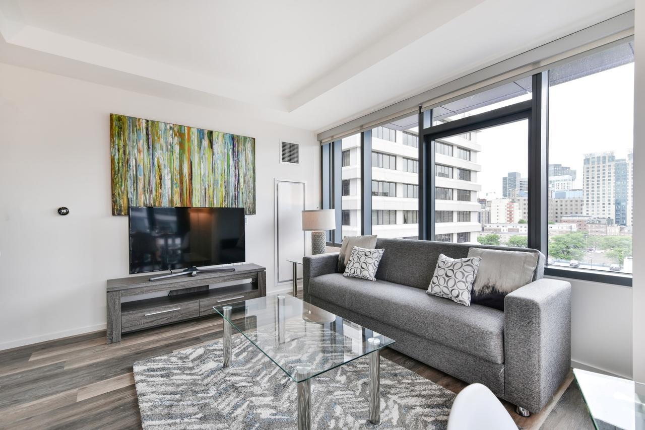 Global Luxury In South End Apartment