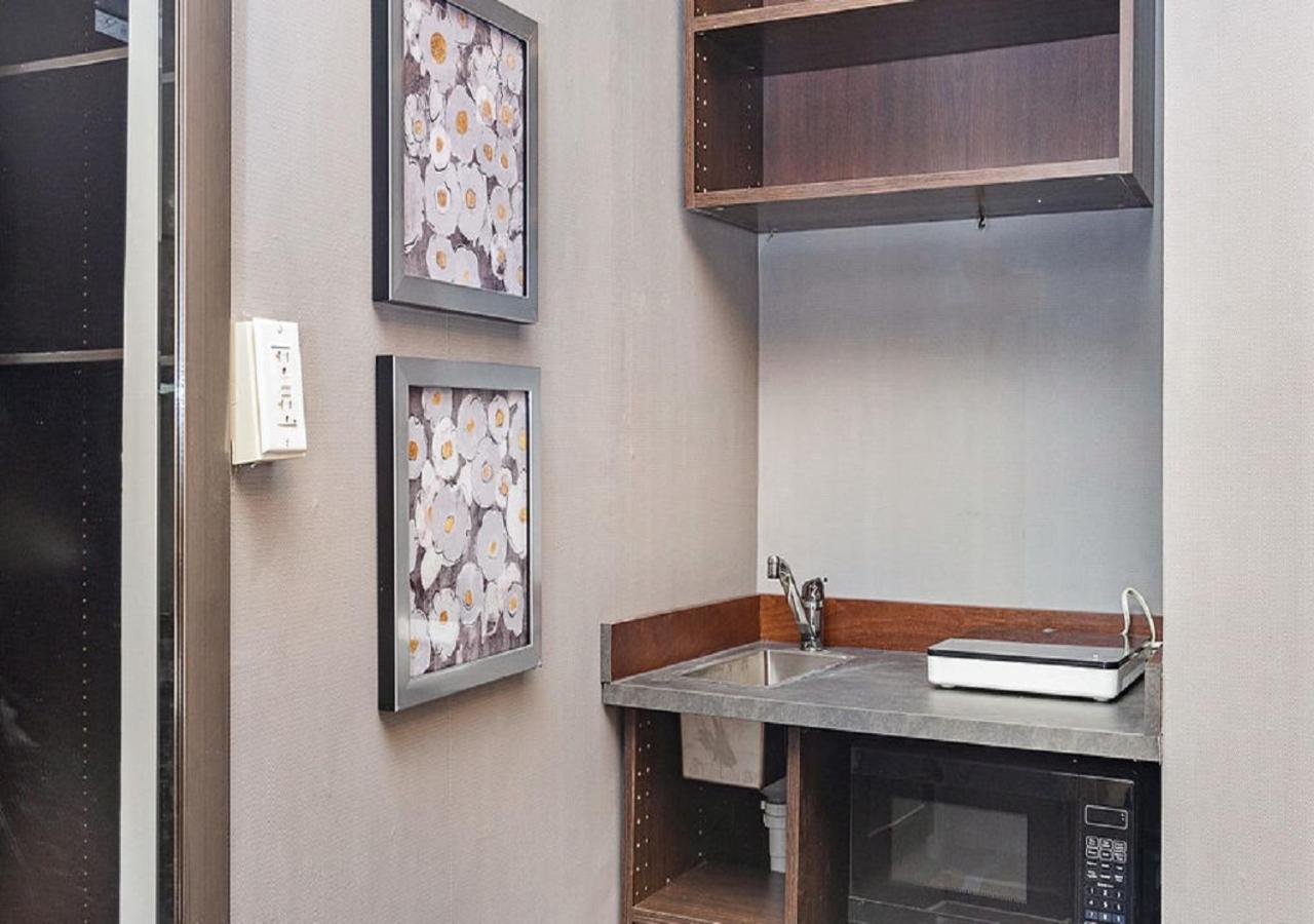 Apartment 5 Cortes #22 - Ii *