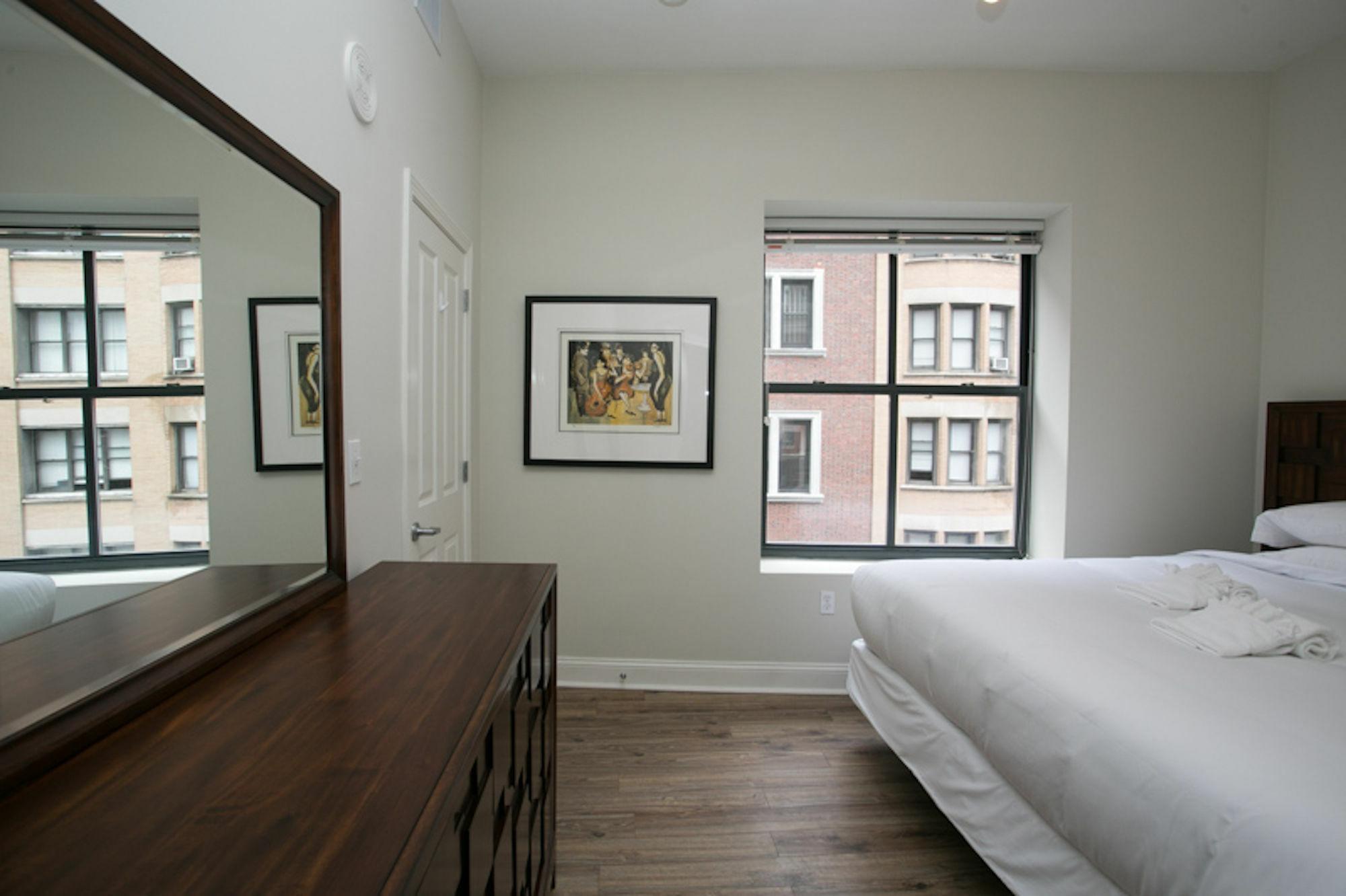 Apartment Chic 2br In The Financial District By Sonder Boston
