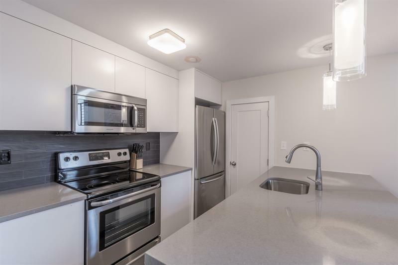 Apartment Loft Style 3br In South End By Sonder