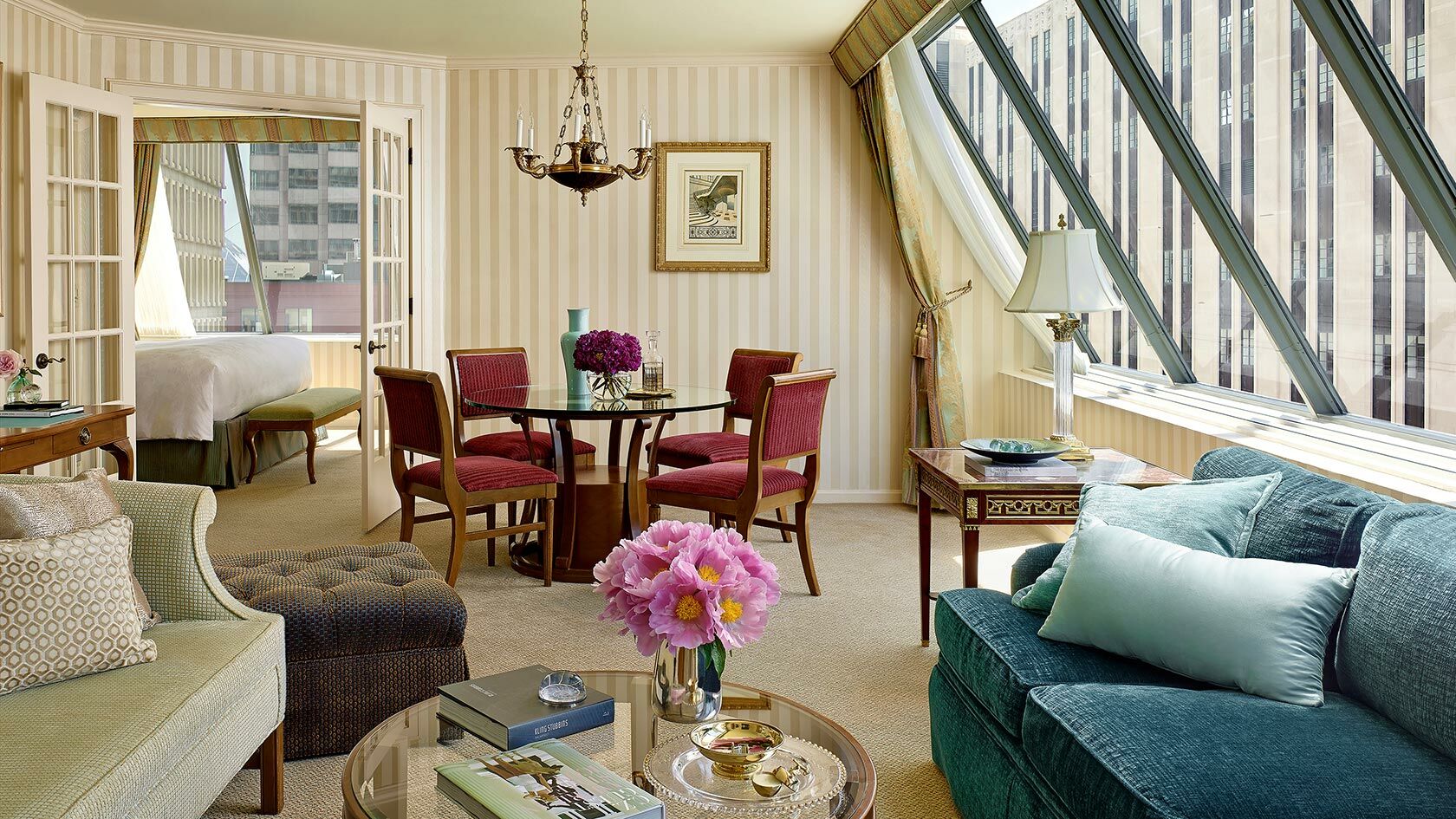 The Langham, Hotel 5*