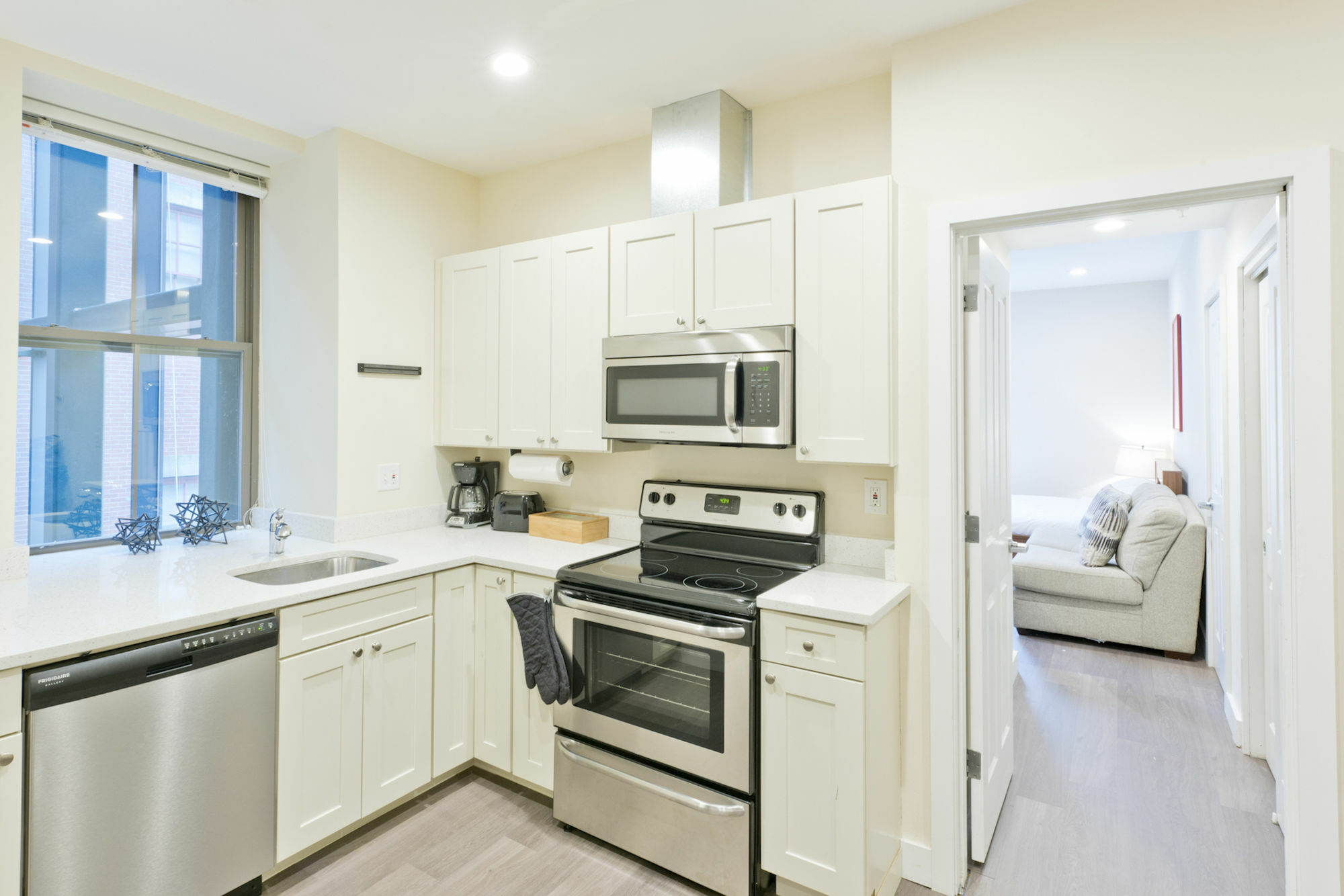Hip 1br In Downtown Crossing By Sonder