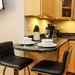Stylish 2 Bedroom In South End