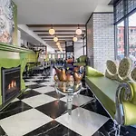 Staypineapple, A Delightful Hotel, South End