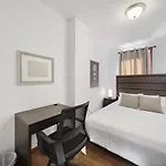 Simply Furnished 3Br1Bth In The South End
