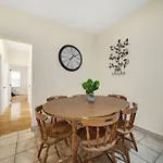 Newly Renovated 2Br1Ba Apt At The Boston City