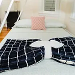 76 Carruth - 4Br Cozy And Lovely Apt