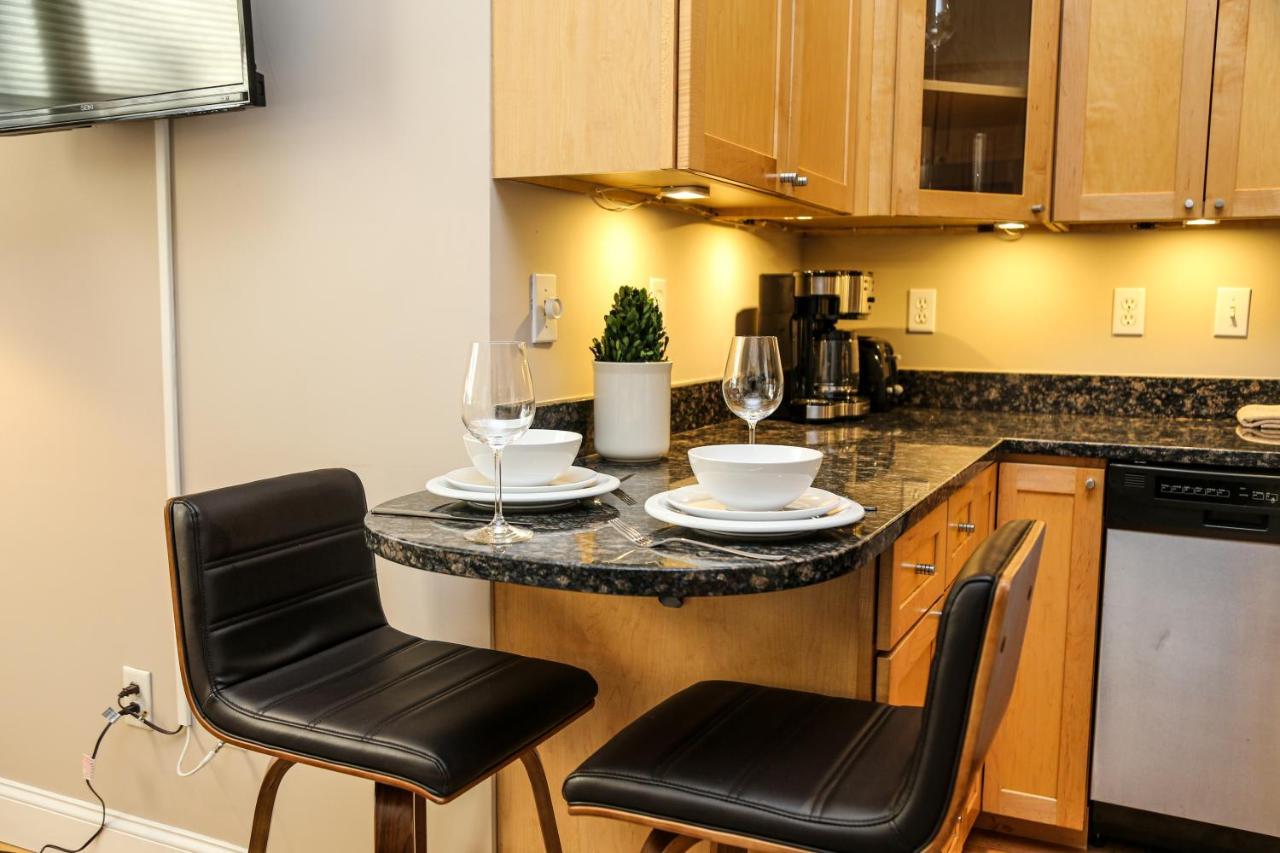 Apartment Stylish 2 Bedroom In South End