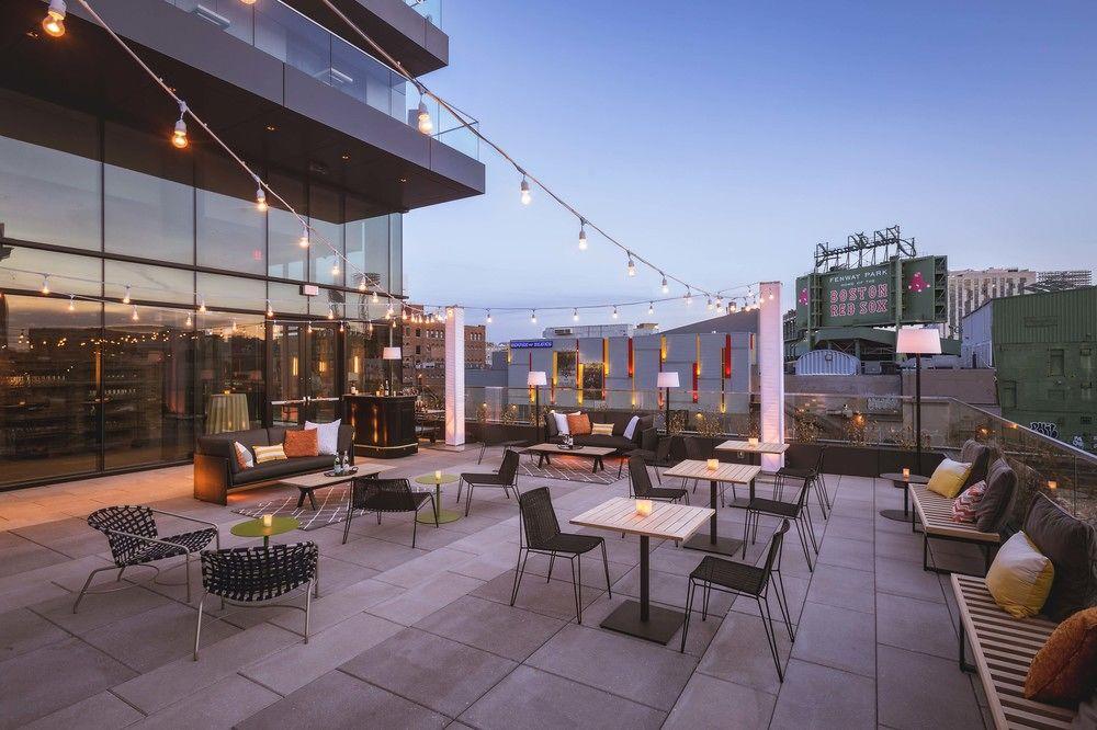 Commonwealth Hotel