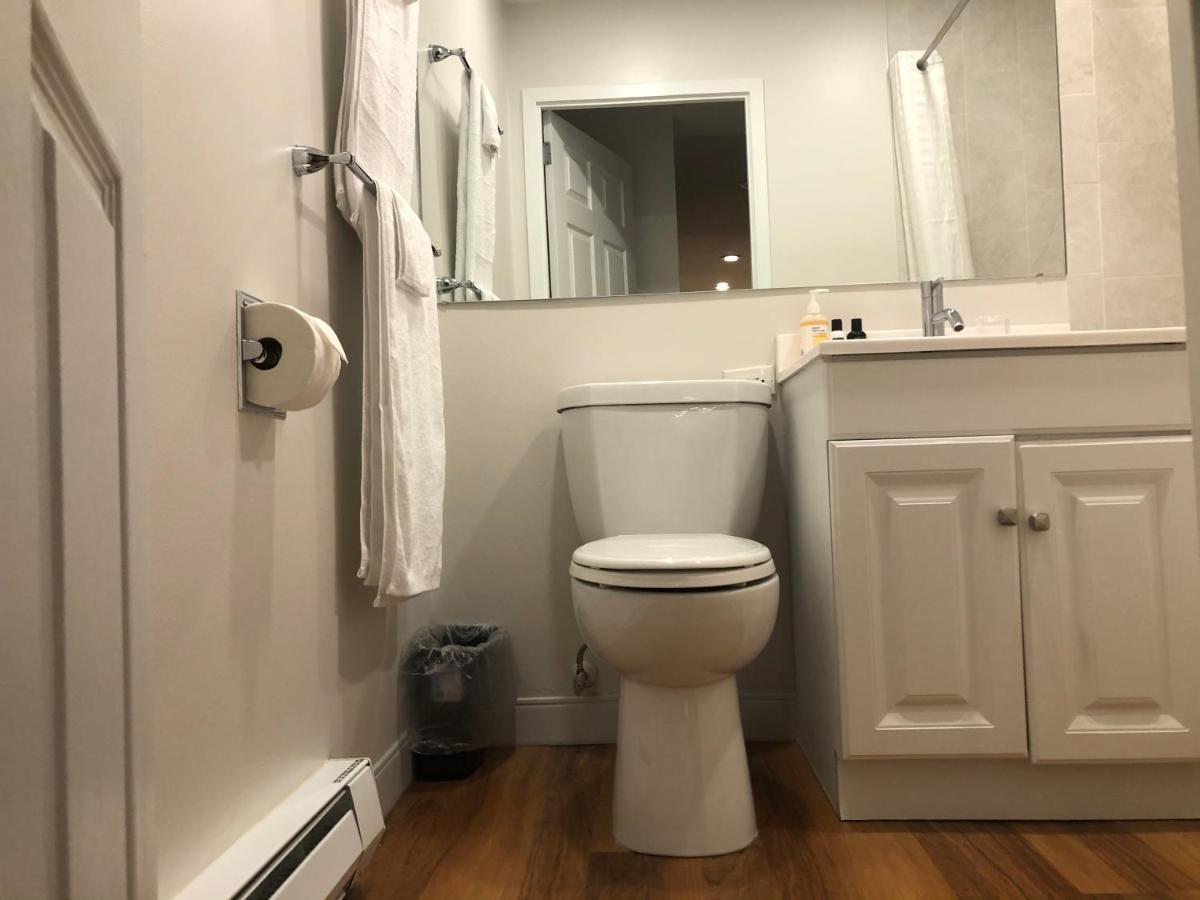 North East Downtown 30 Day Apartment *