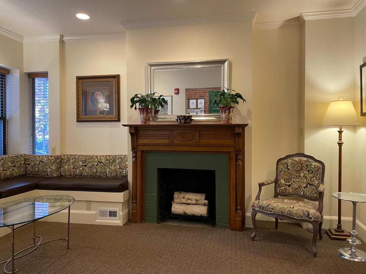Oasis Guest house