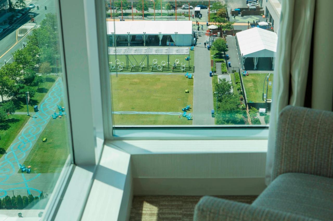 The Westin Seaport District 4* Boston