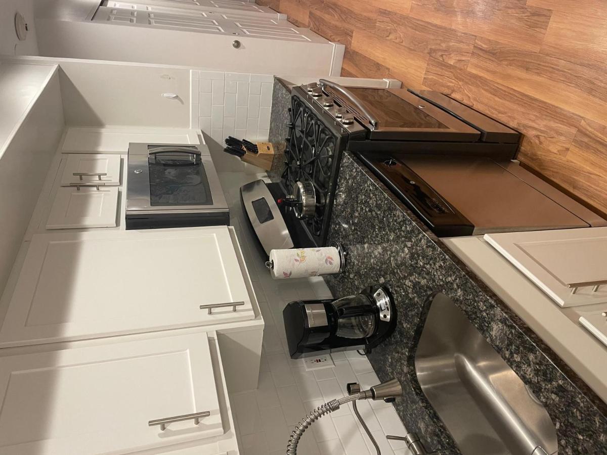 North East Downtown 30 Day Apartment Boston