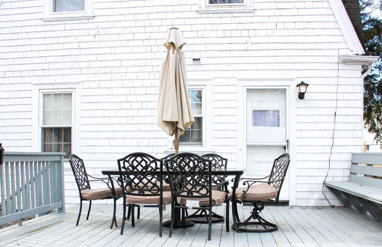 Holiday home The Naughton Guest House-close To Boston