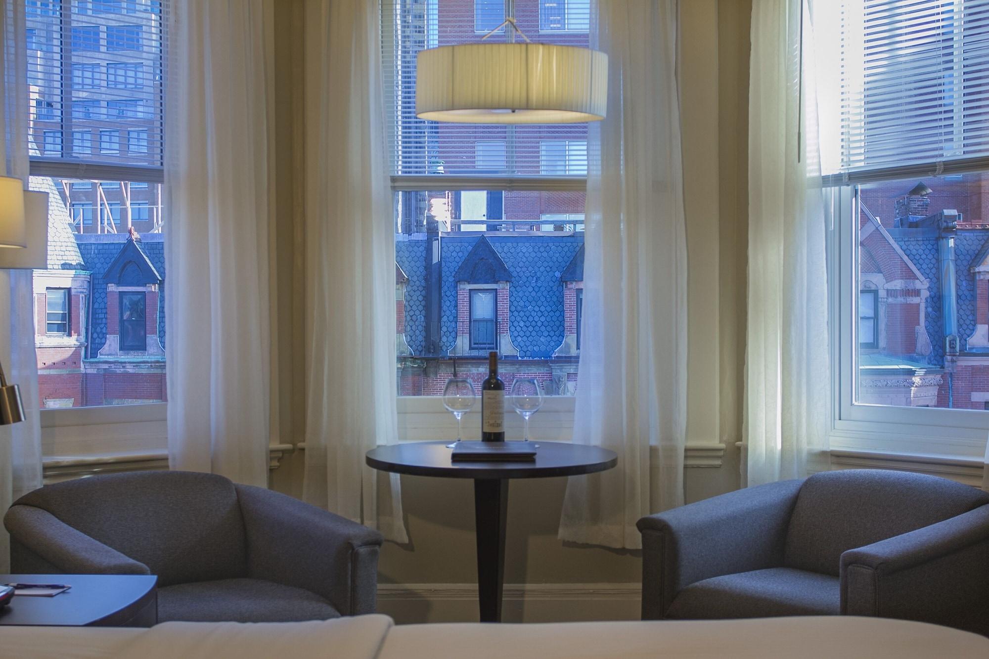Newbury Hotel 3*
