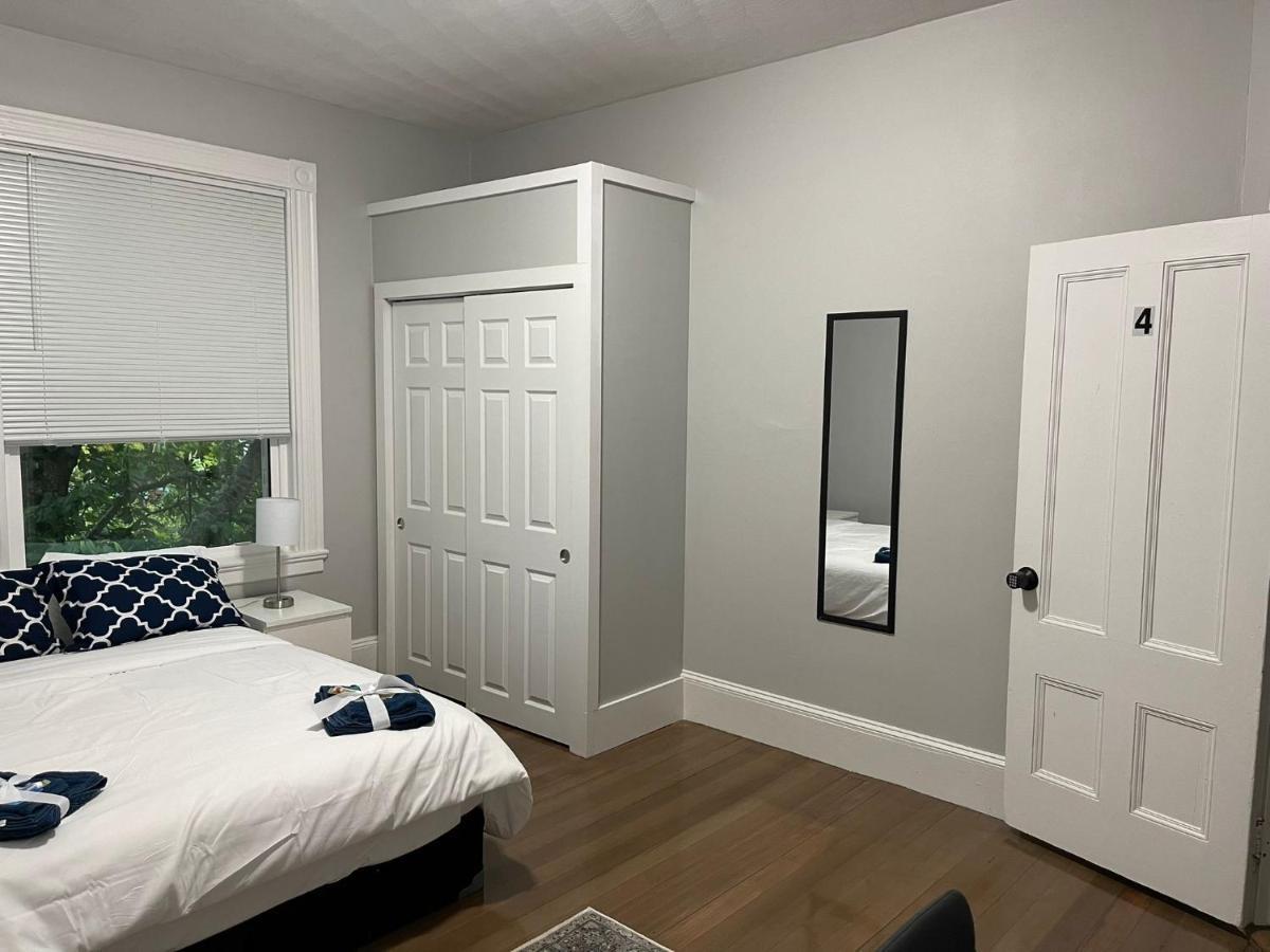 Monadnock Homestay *