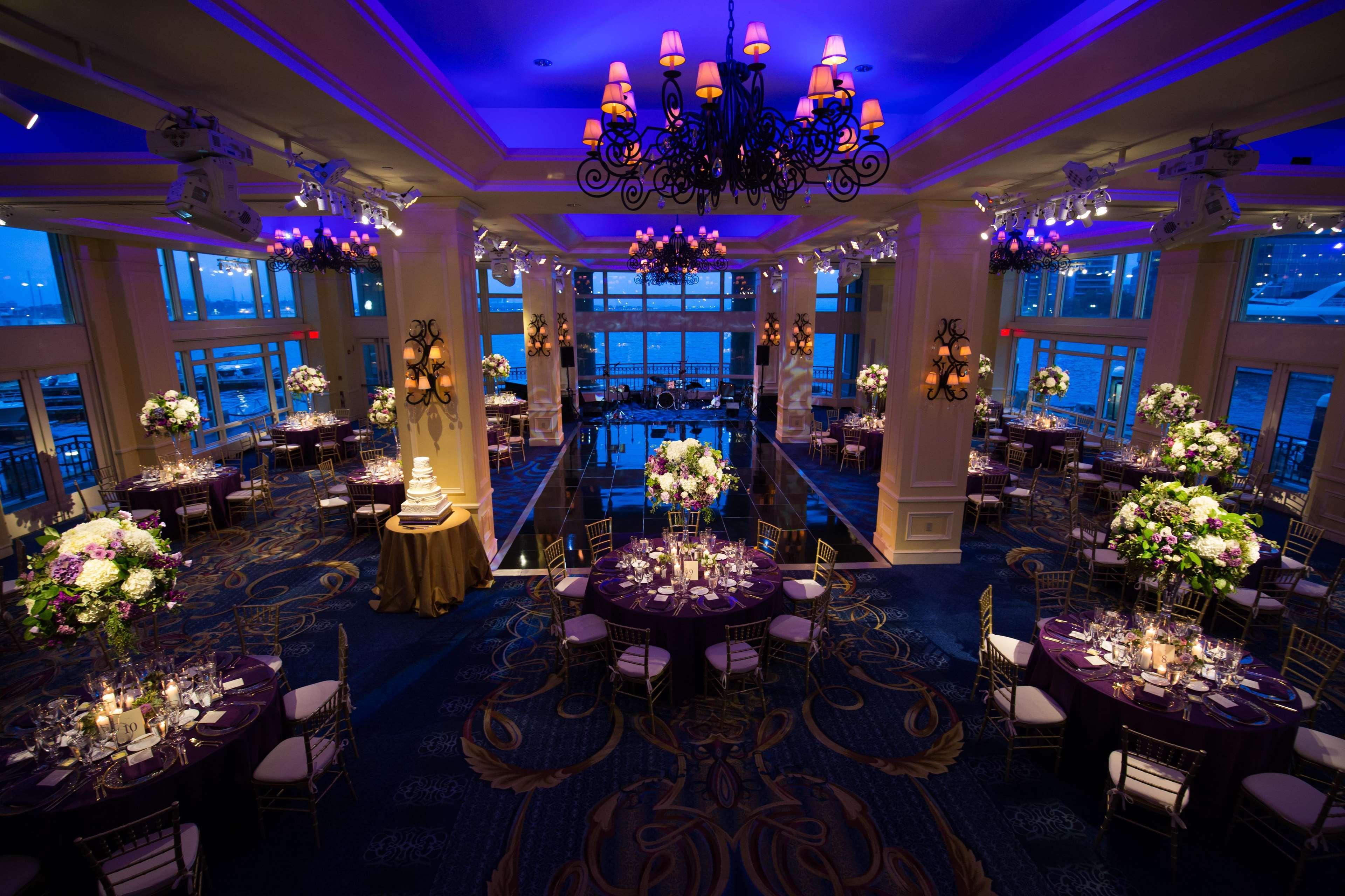 Hotel Harbor Boston