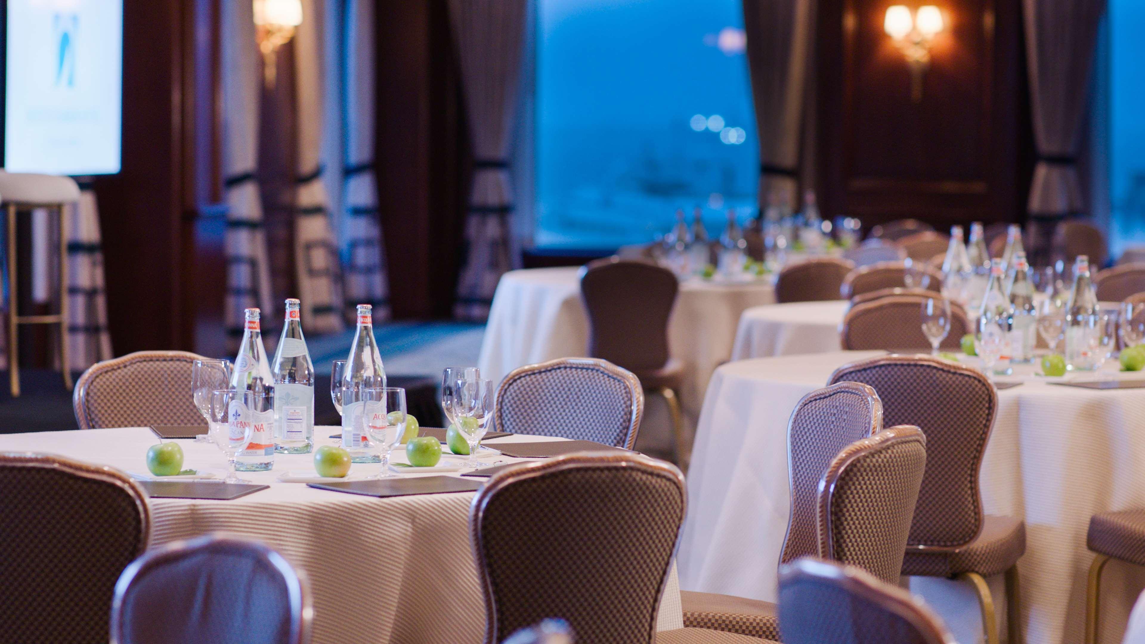 Harbor Hotel 5*