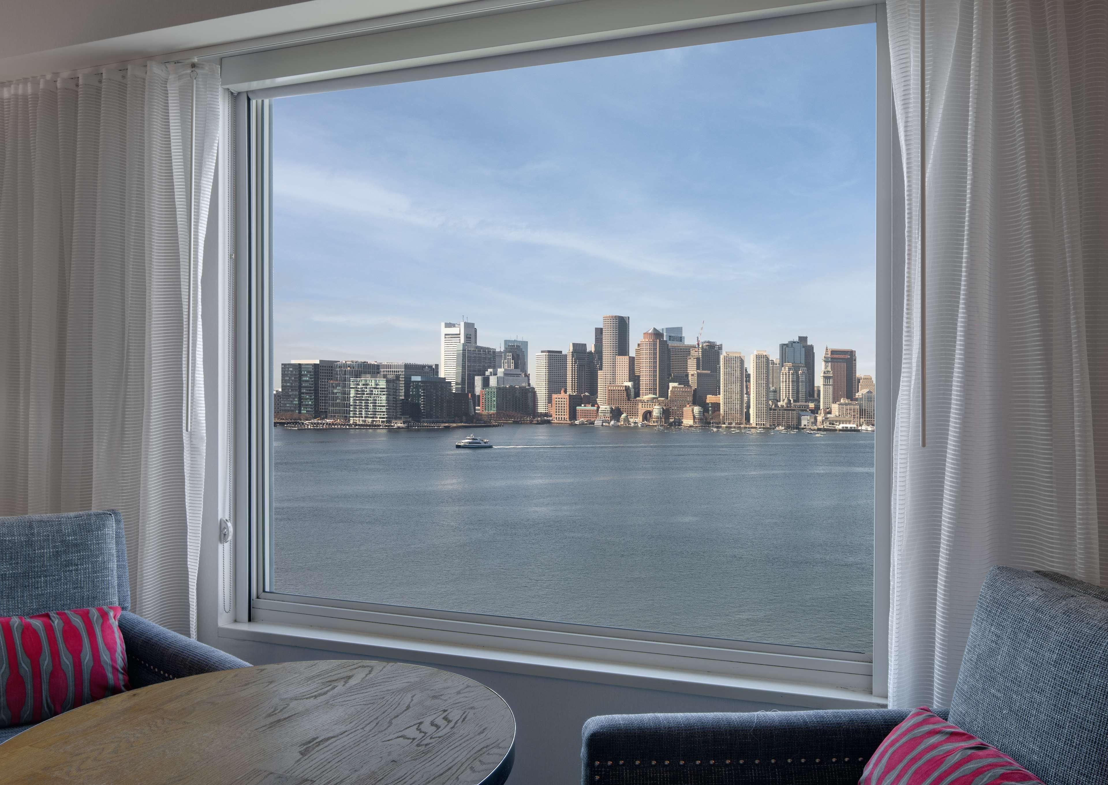 Hyatt Regency Harbor Hotel Boston