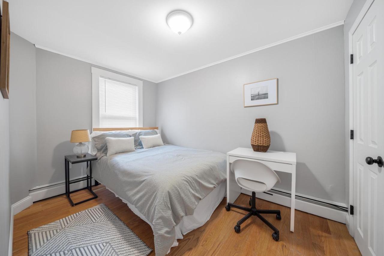 Easy Commute South 4br 1bh * Boston
