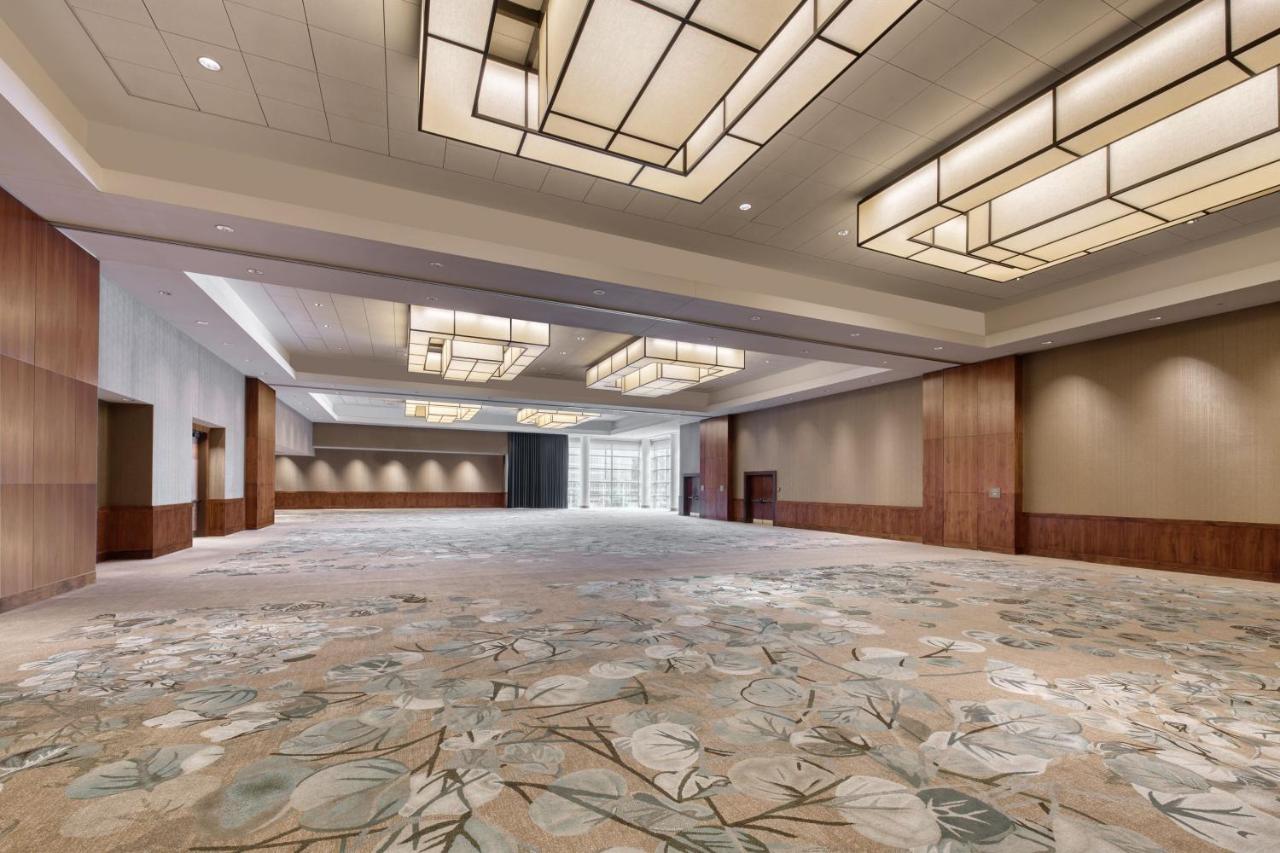 The Westin Seaport District Hotel
