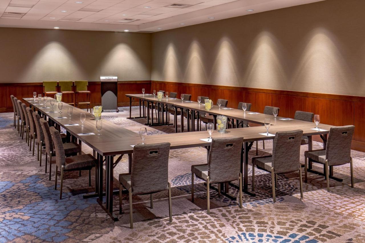 The Westin Seaport District Hotel