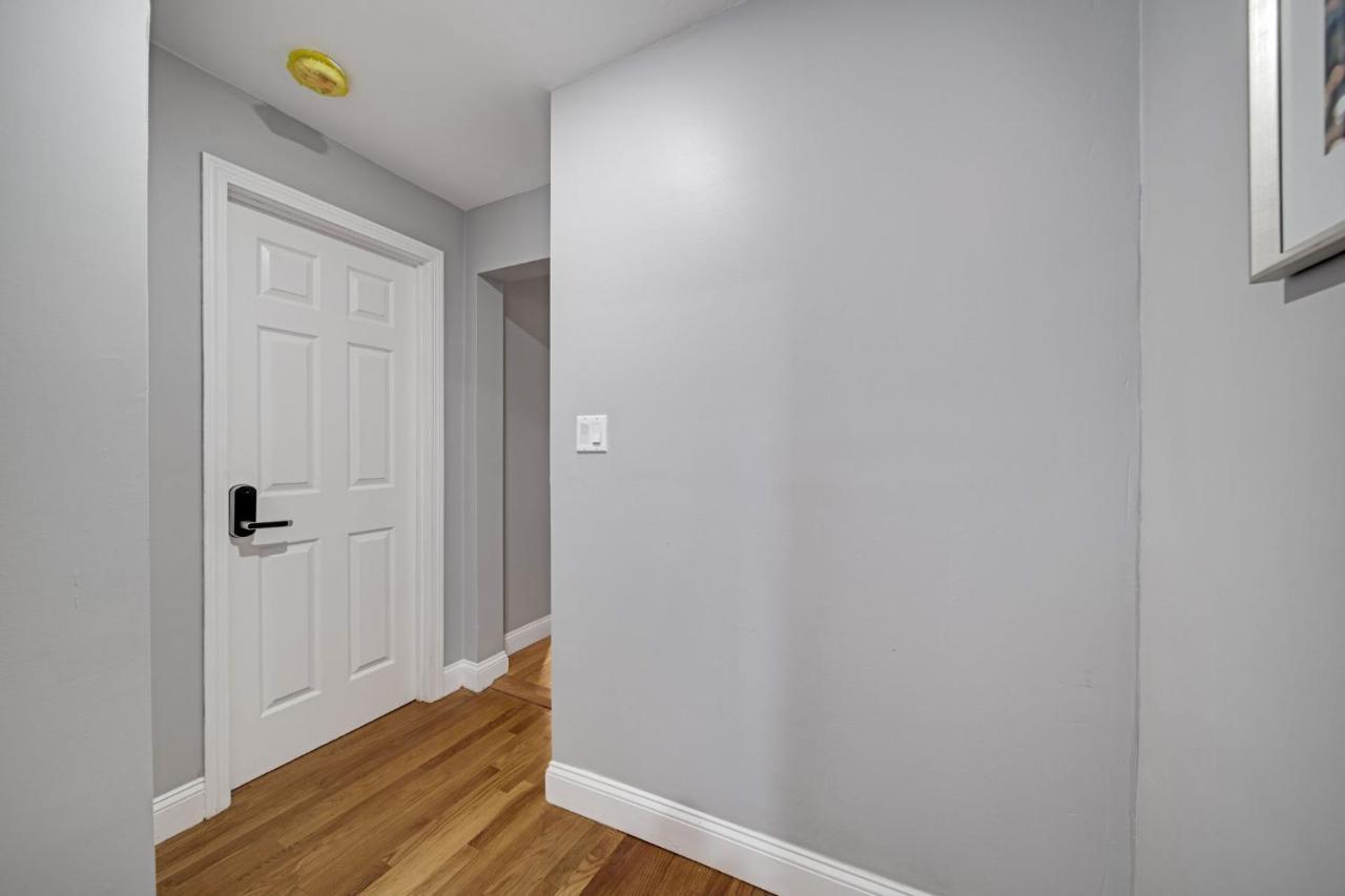 Apartment 4br1bth South Perfect For Commutes *