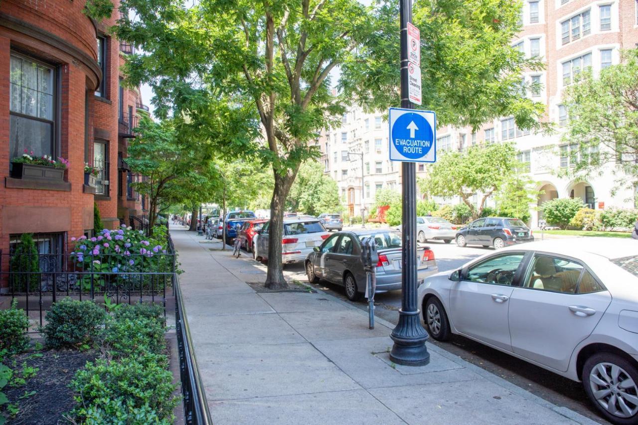 Back Bay 1br Steps From Newbury St Esplanade Bos-393 *