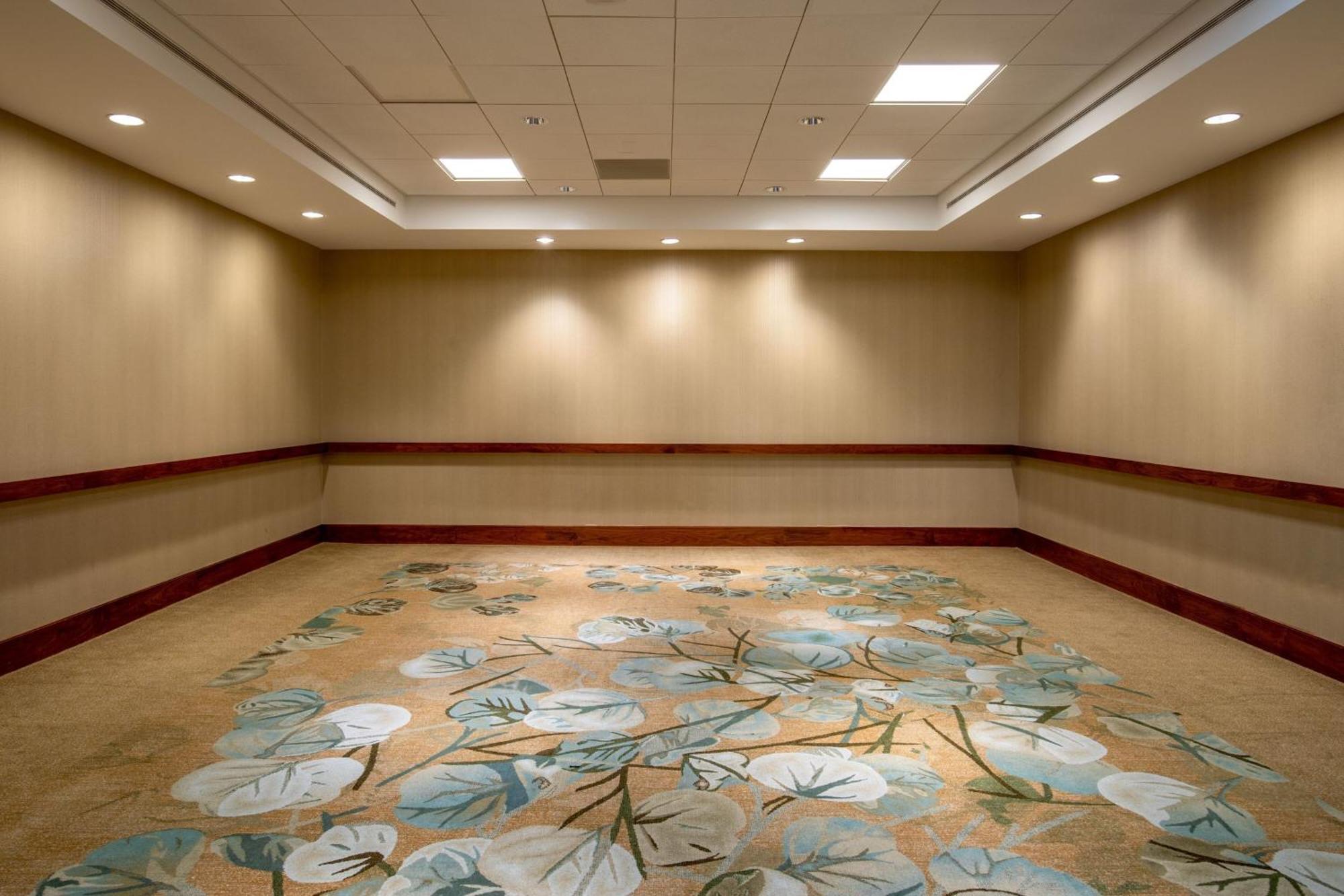 The Westin Seaport District 4* Boston