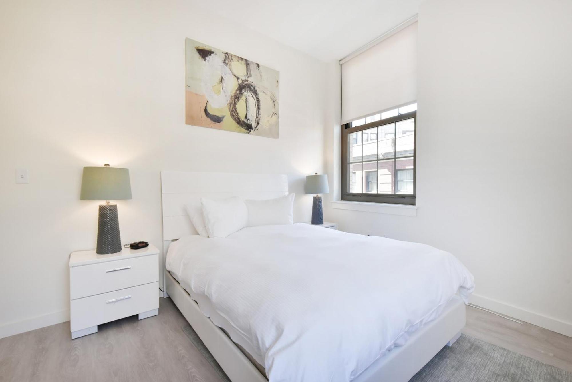 Global Luxury Downtown Apartment Boston