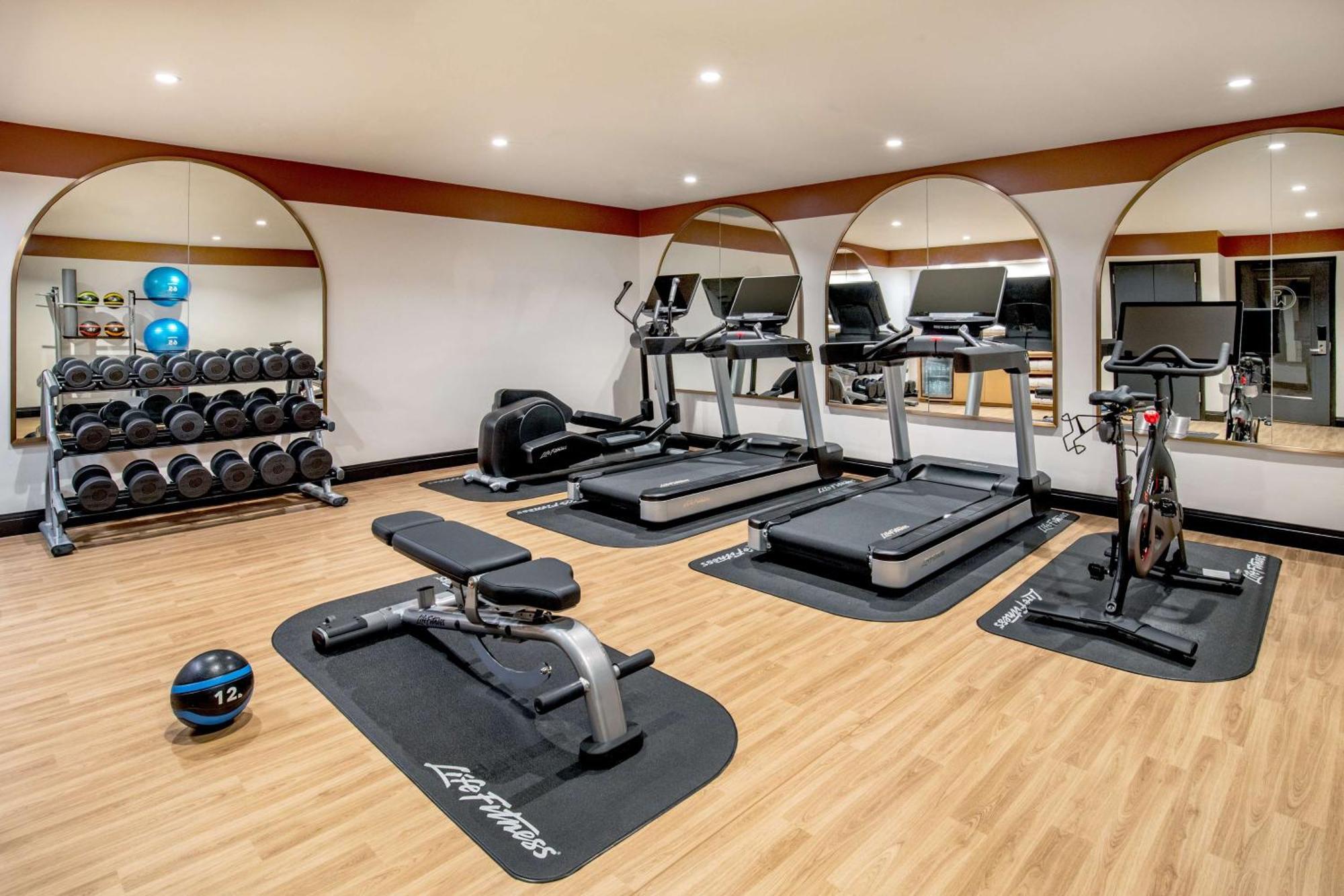 Pennyweight Boston, Curio Collection By Hilton