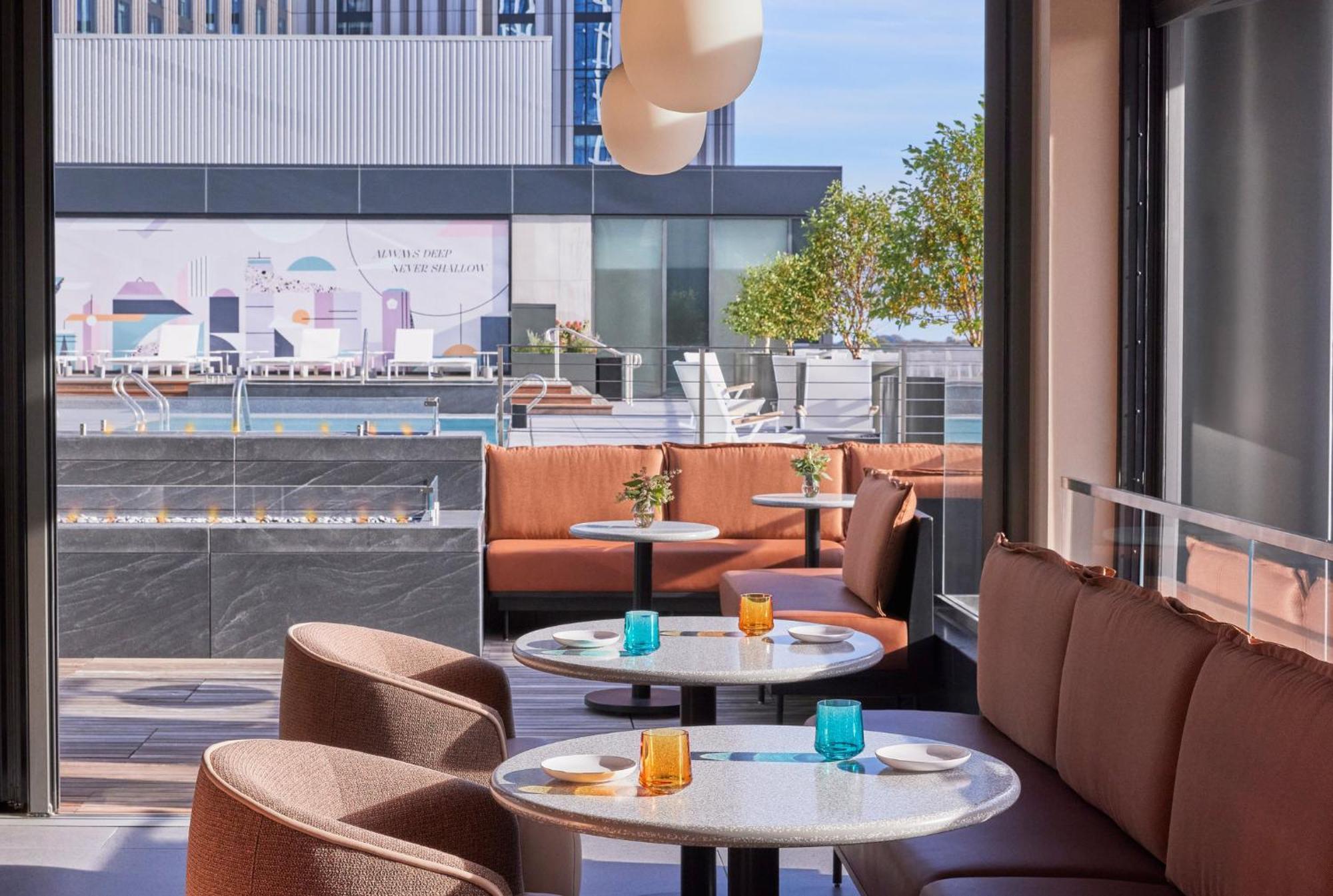Omni At The Seaport 4*
