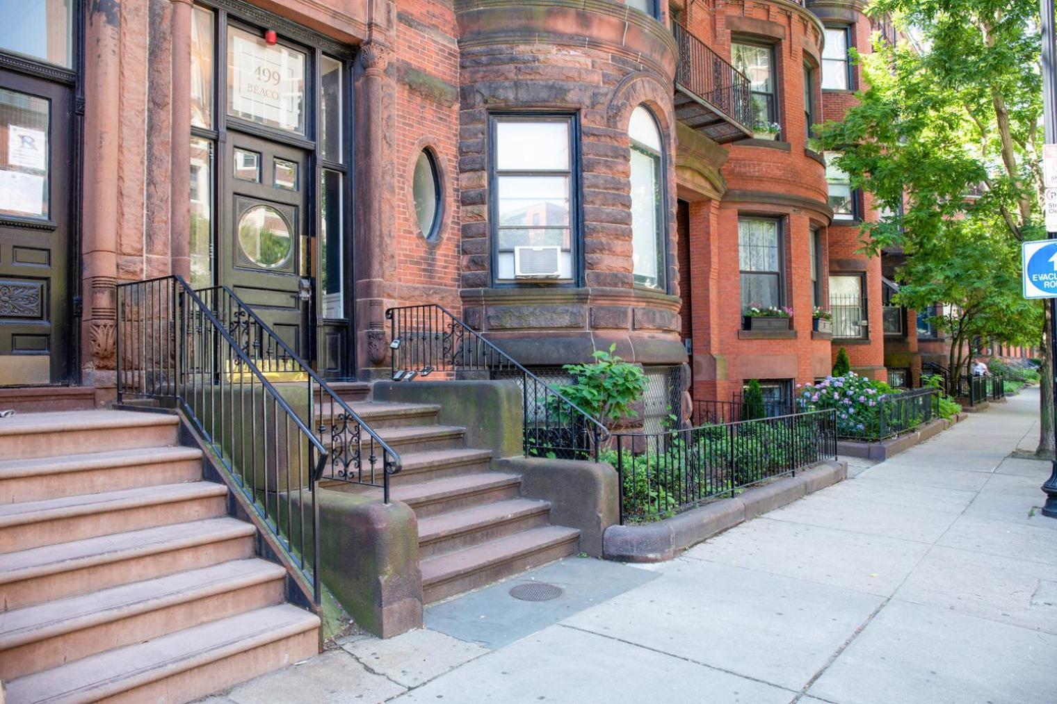 Back Bay 1br Steps From Newbury St Esplanade Bos-393 *