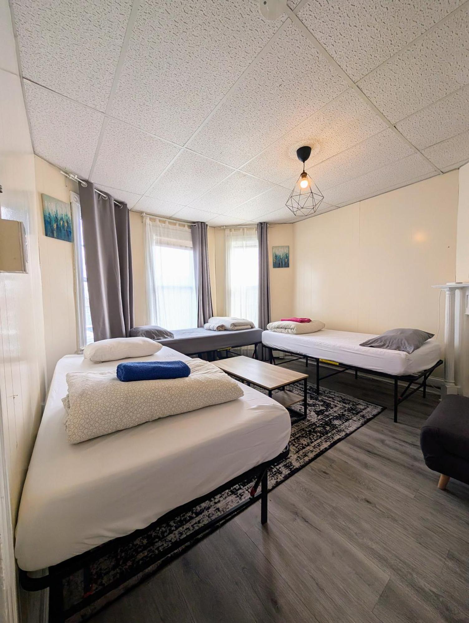 Hostel Homestel *