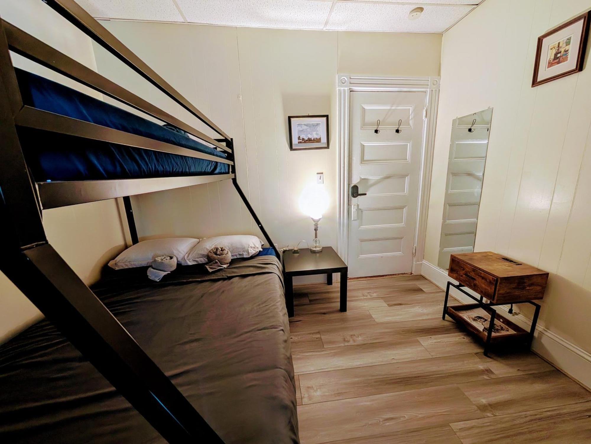 Hostel Homestel