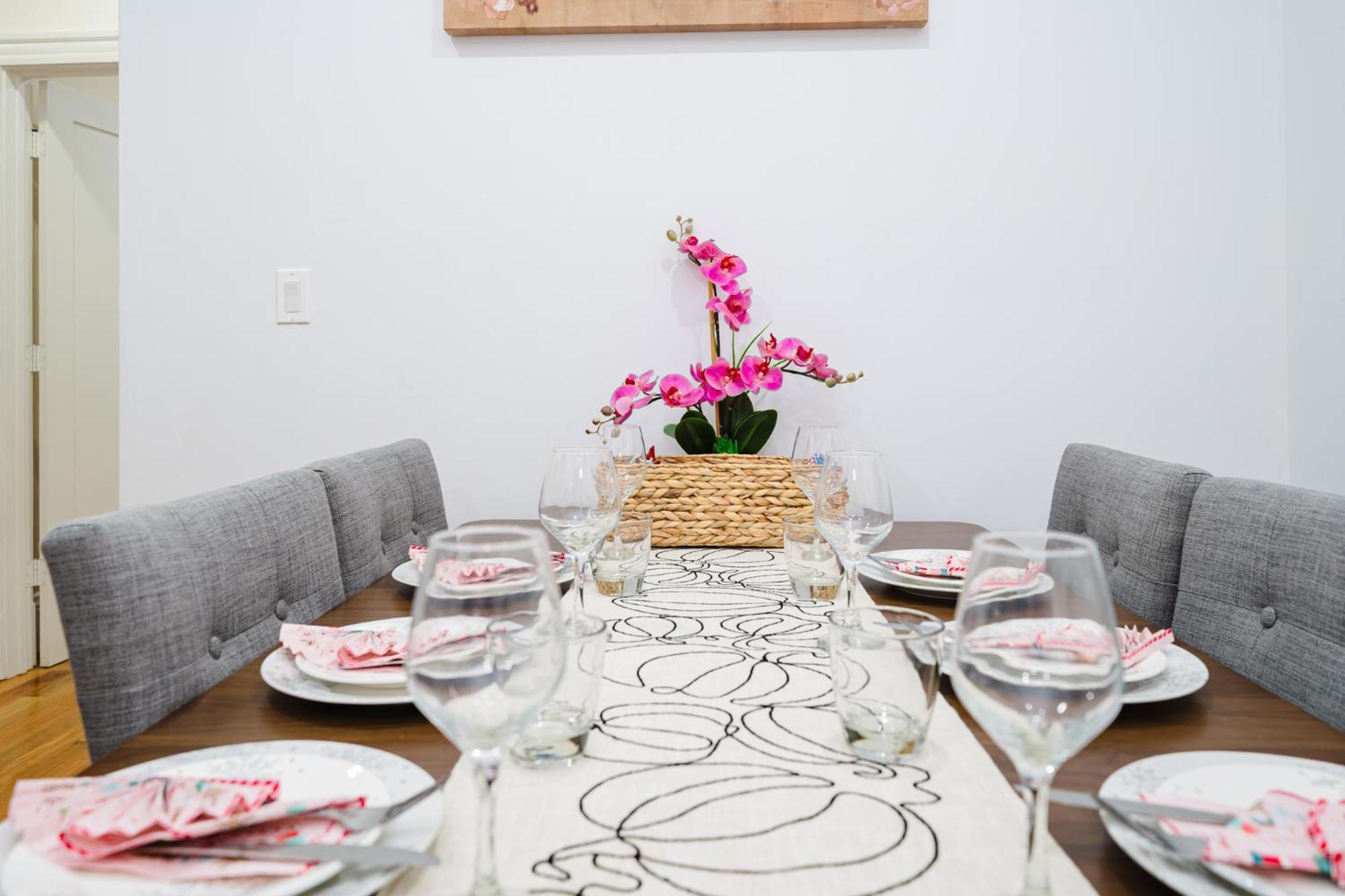 Apartment 76 Carruth - 4br Cozy And Lovely Boston