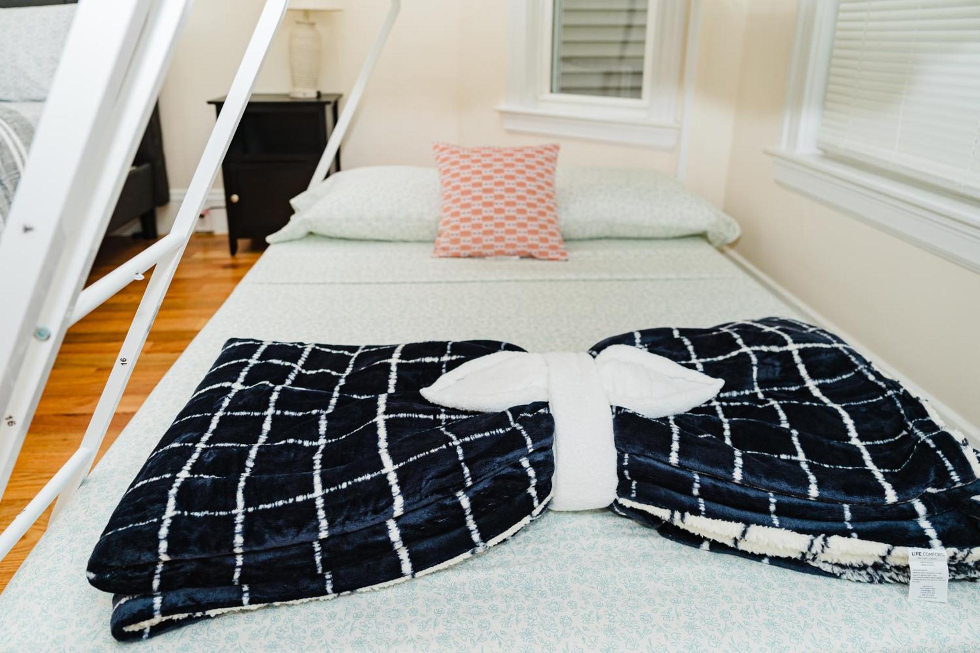76 Carruth - 4br Cozy And Lovely * Boston