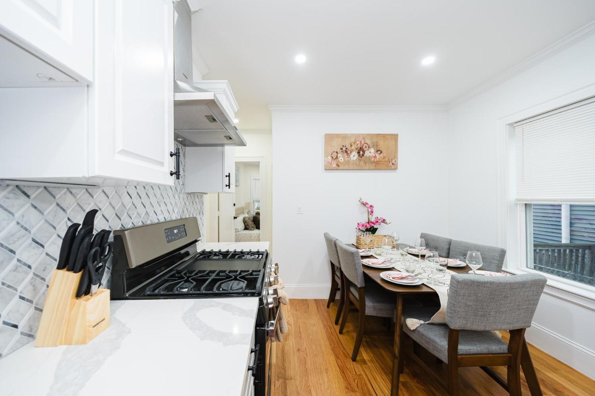 Apartment 76 Carruth - 4br Cozy And Lovely *