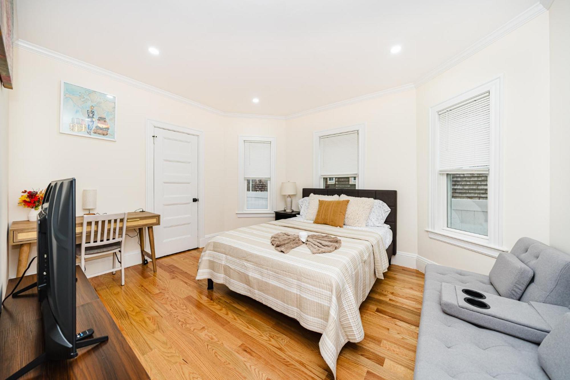 76 Carruth - 4br Cozy And Lovely Apartment Boston