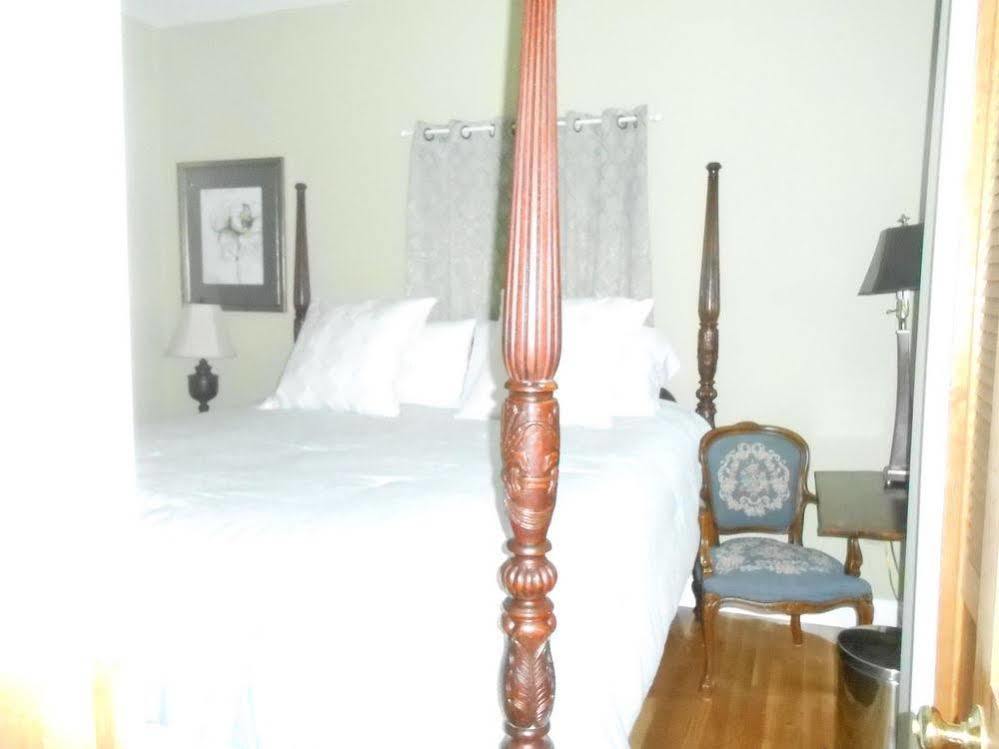 Apartment South End Brownstone