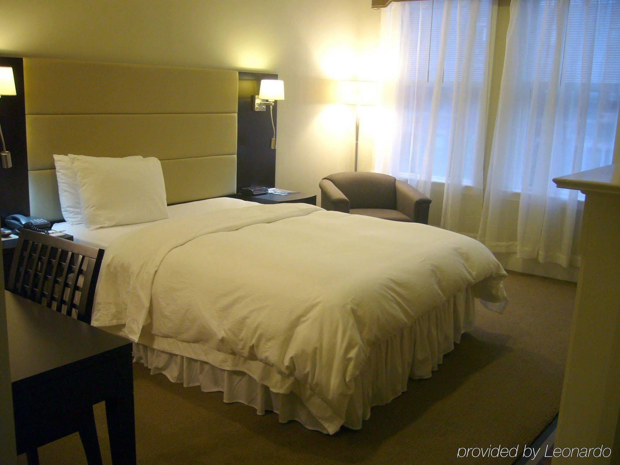 Hotel Newbury 3*