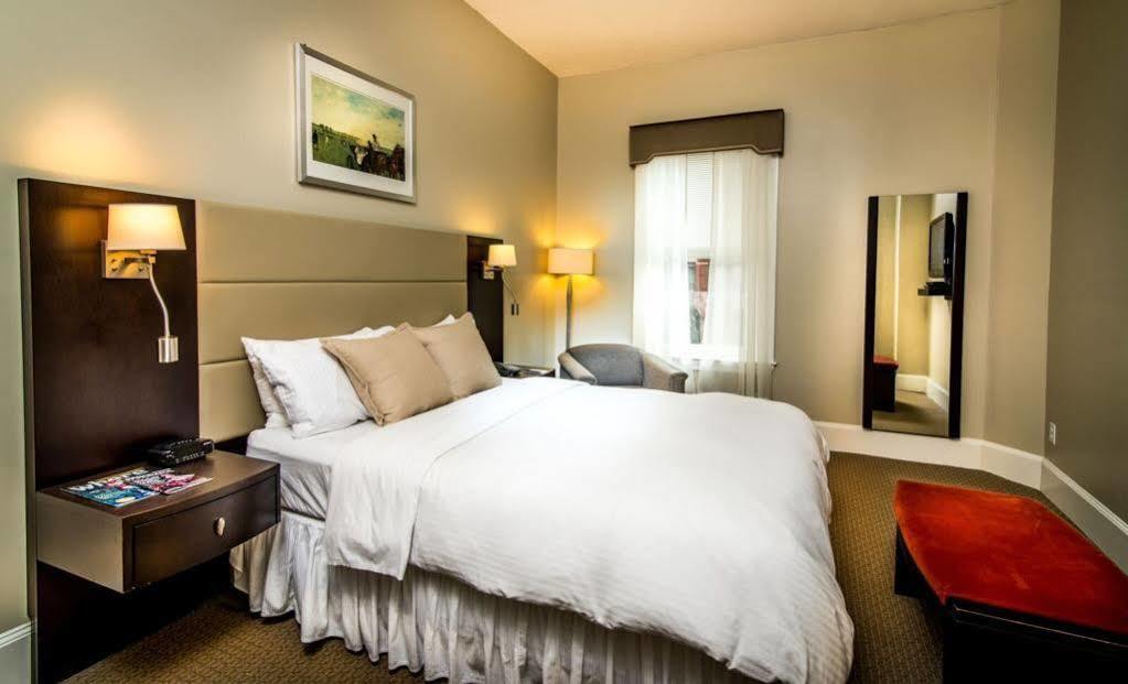 Hotel Newbury