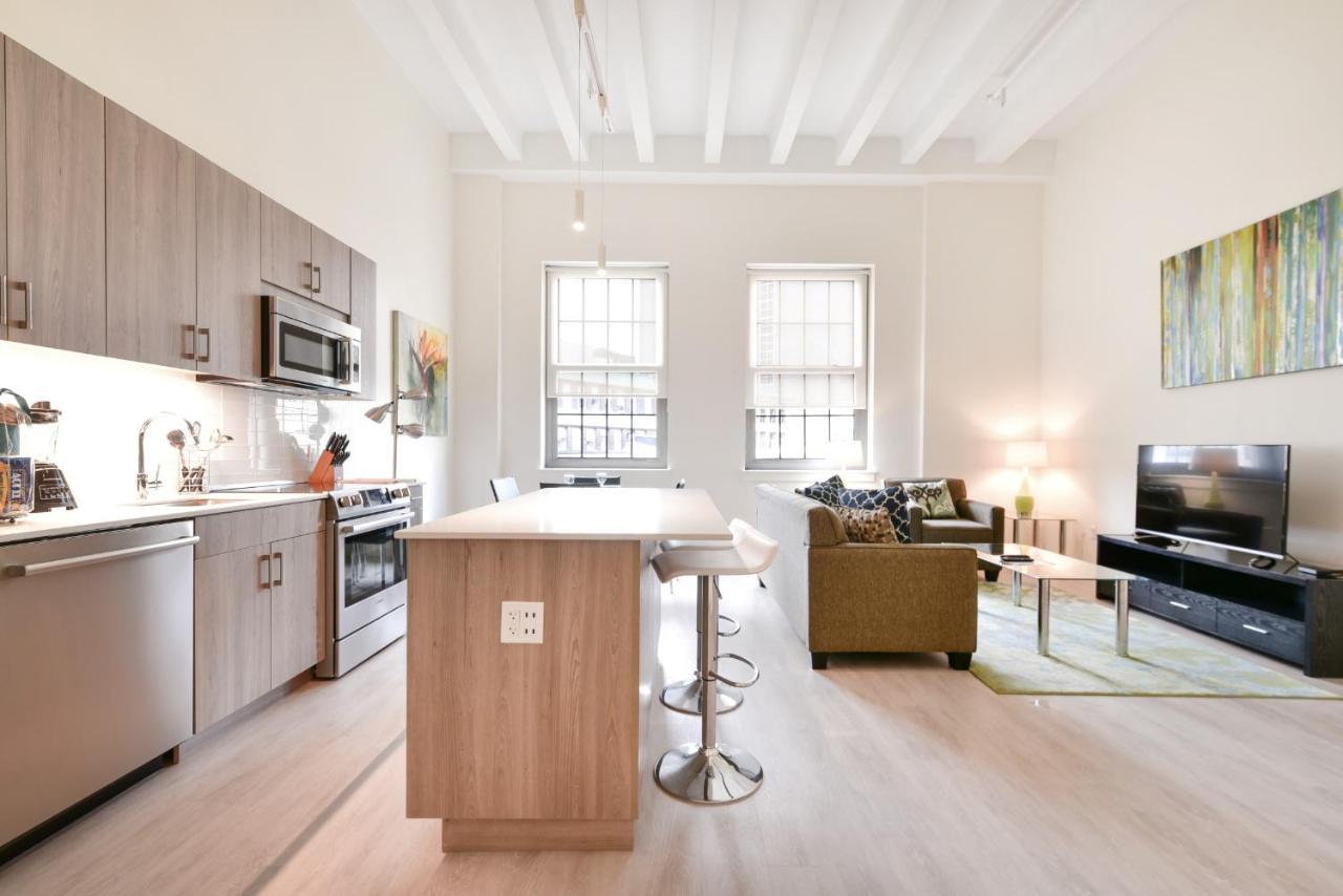 Global Luxury Downtown Apartment *