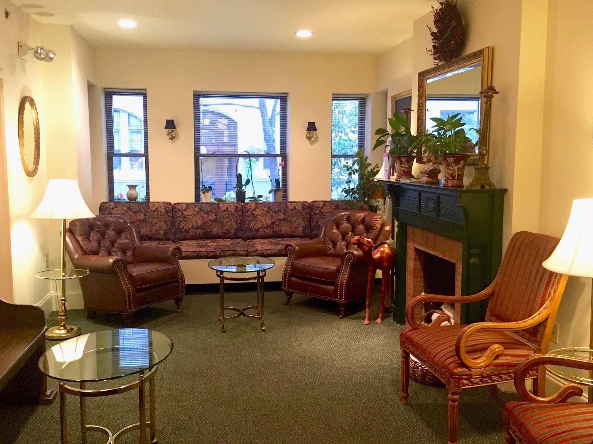 Guest house Oasis Boston