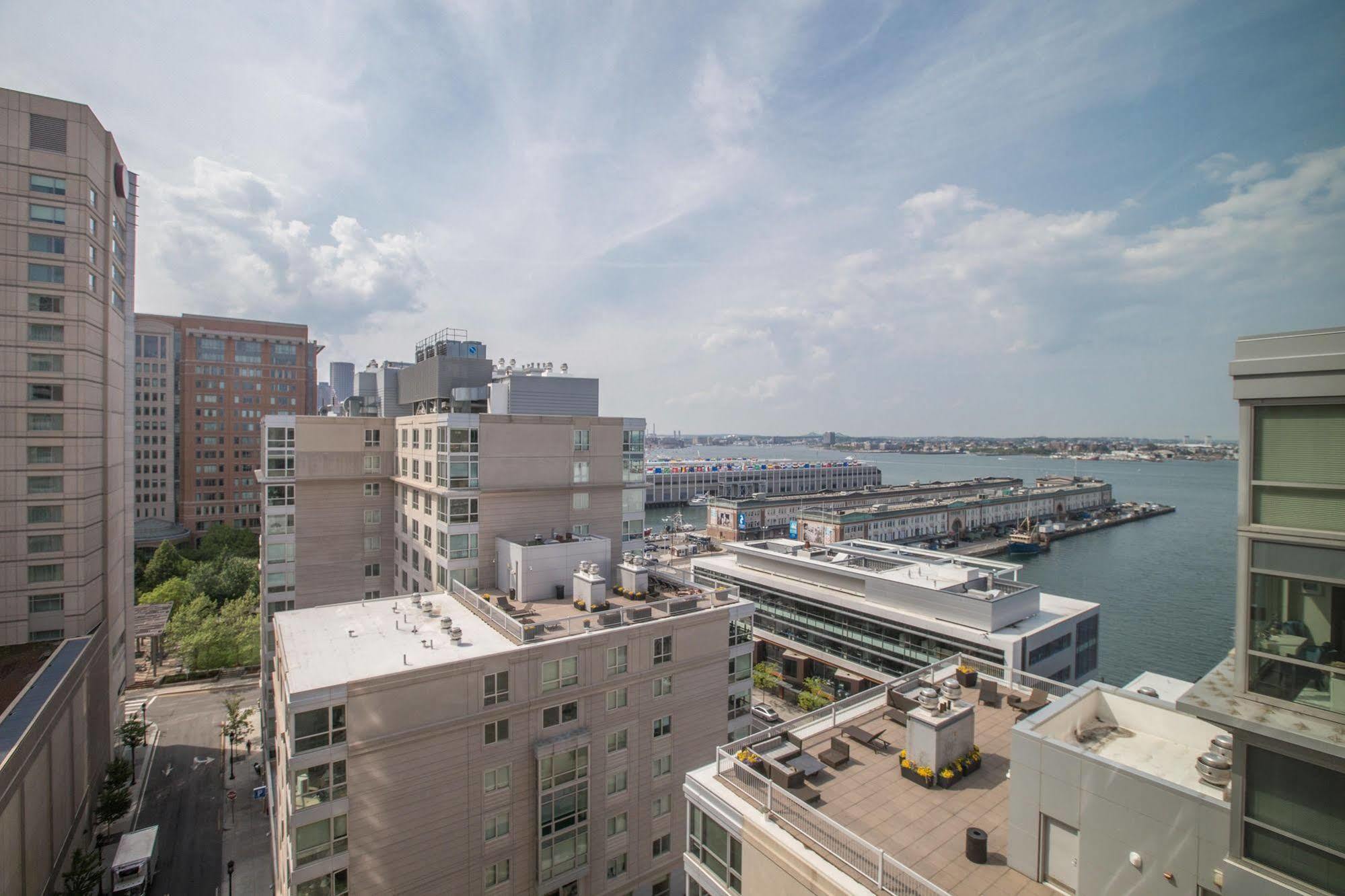 Harbor View Luxury Suites Apartment *