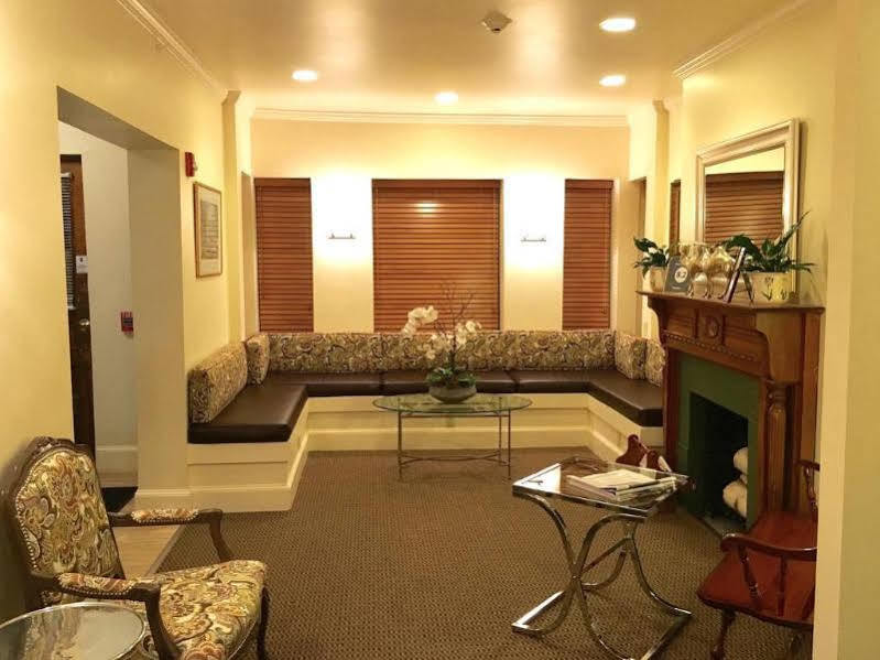 Guest house Oasis Boston
