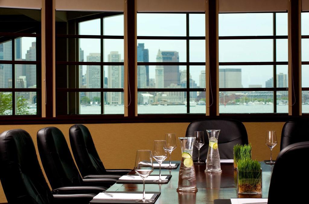 Hyatt Regency Harbor Hotel Boston